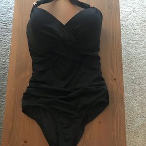 Victoria’s Secret unforgettable one piece